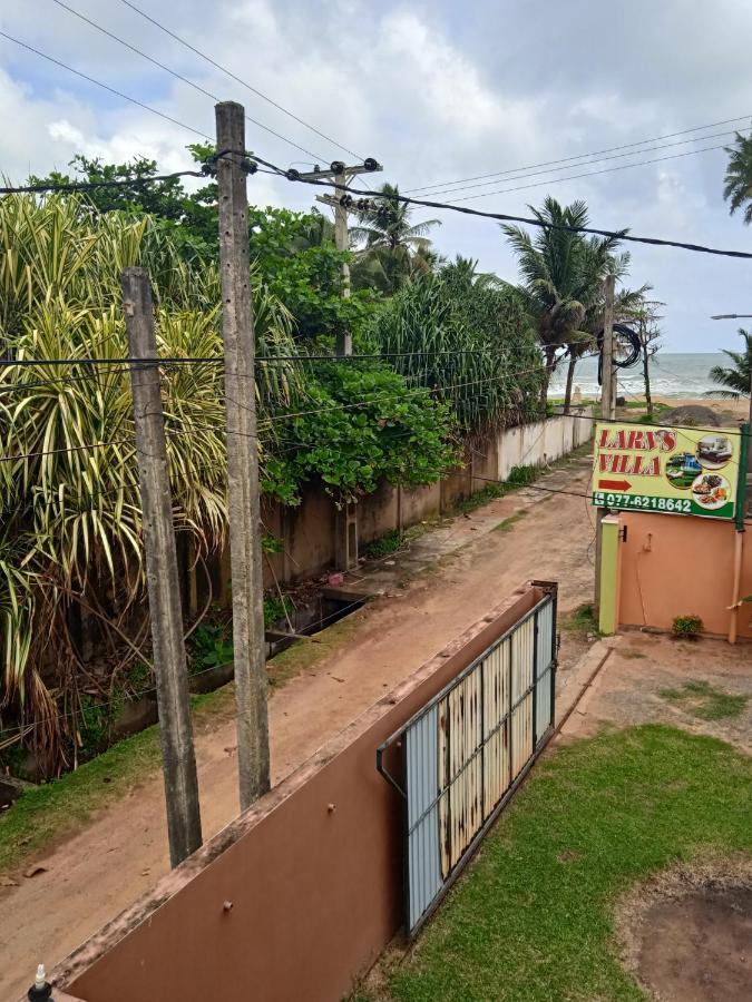 Larn'S Villa Hotel & Apartment Wadduwa Extérieur photo