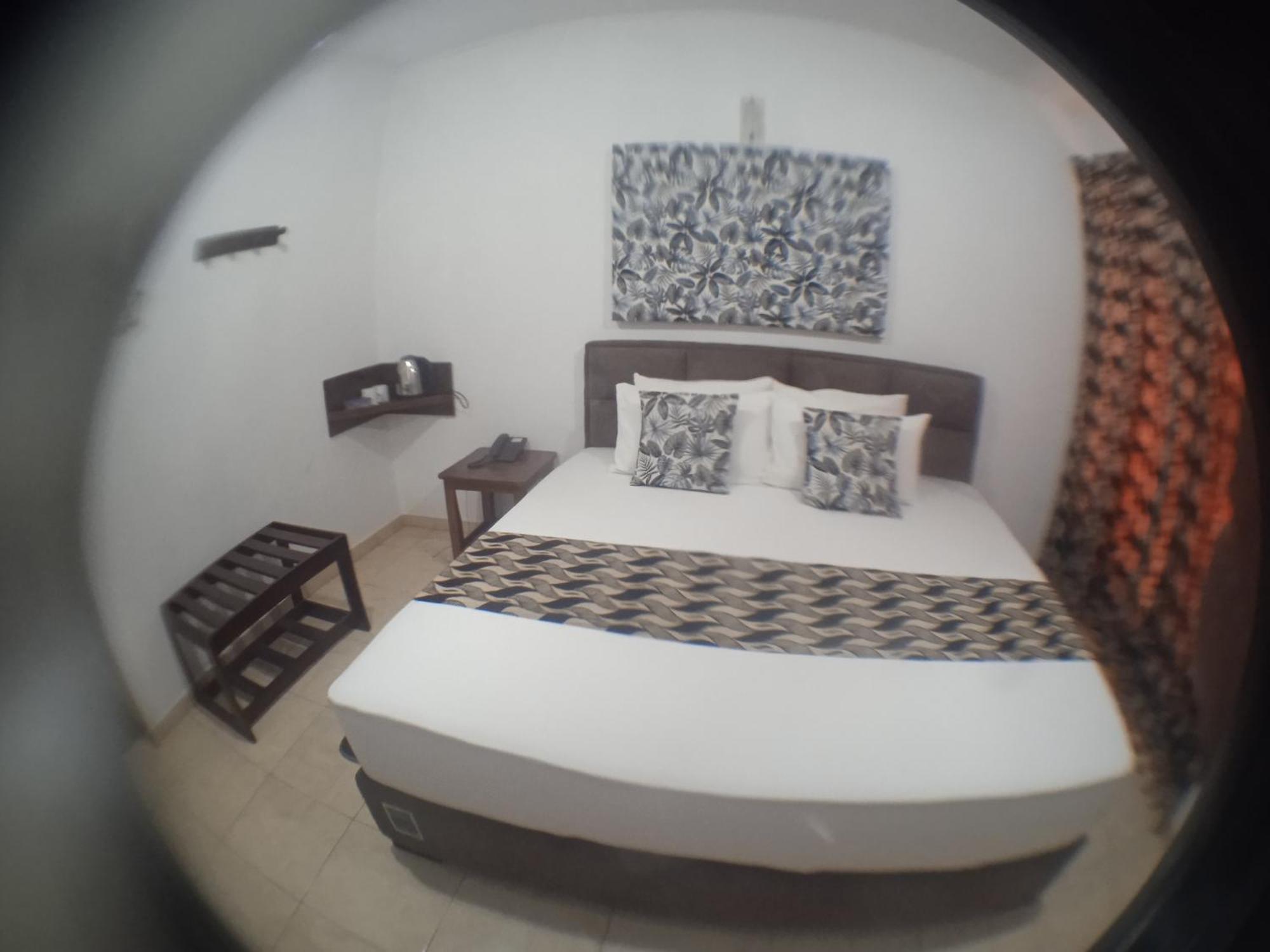 Larn'S Villa Hotel & Apartment Wadduwa Chambre photo