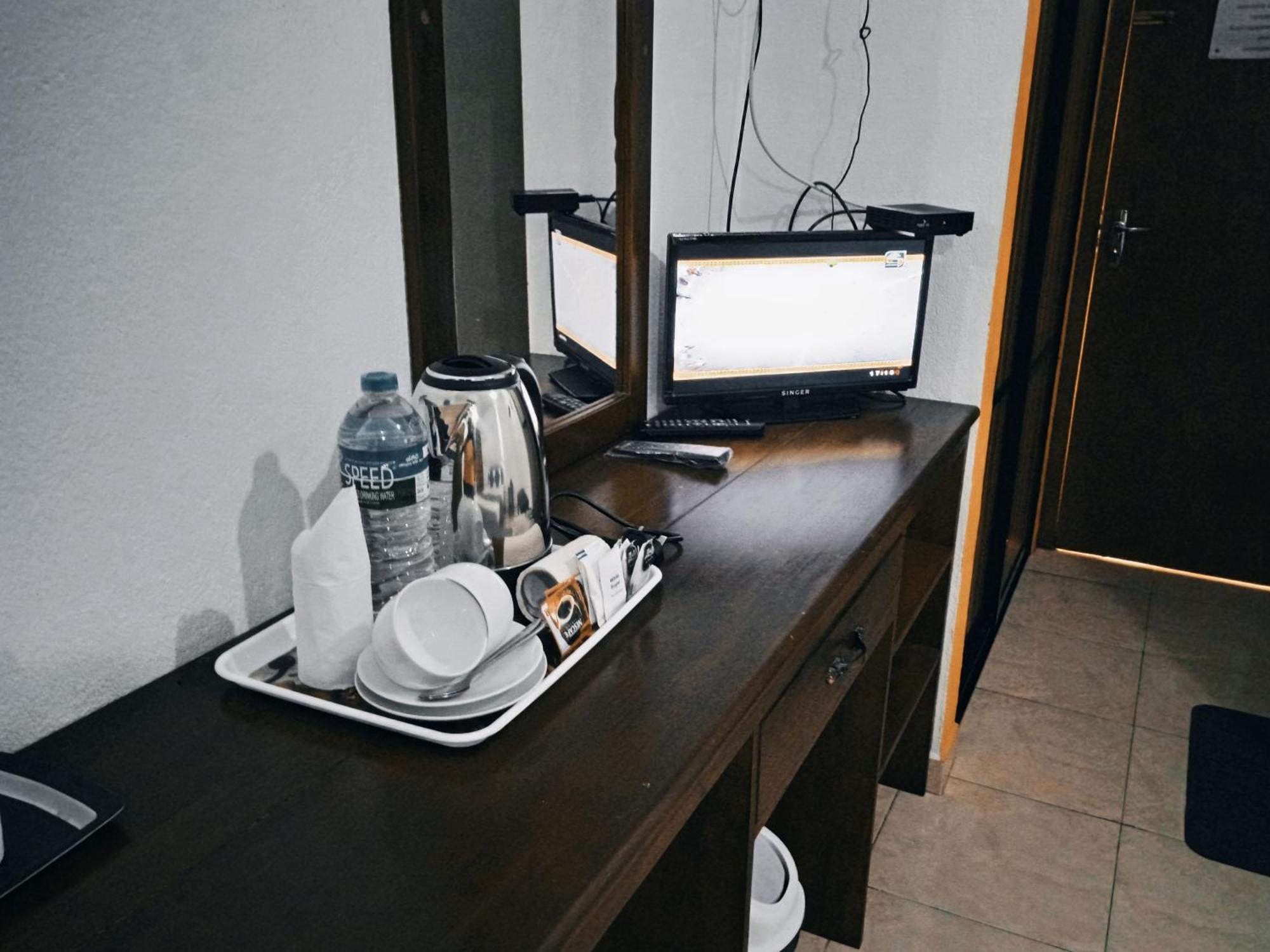 Larn'S Villa Hotel & Apartment Wadduwa Chambre photo